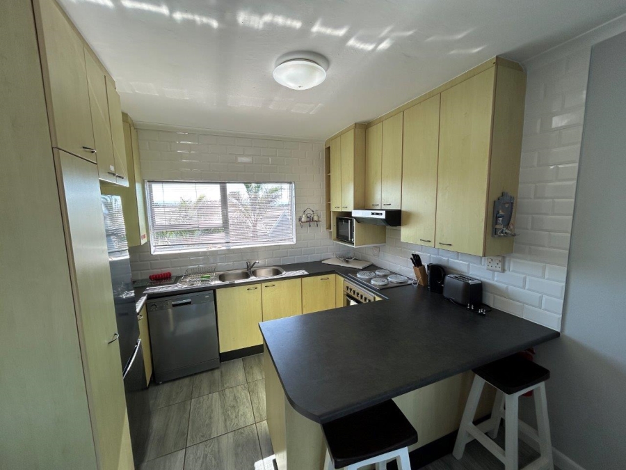 3 Bedroom Property for Sale in Aston Bay Eastern Cape